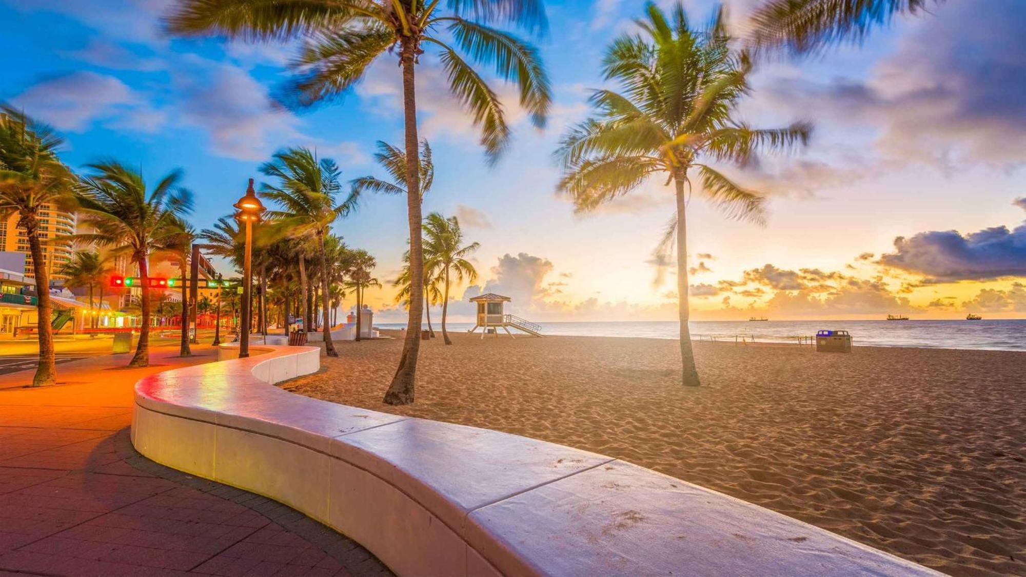 Equipped House W Pool & Patios, Near The Beaches, Prime Location- Ideal For Small Families, Coastal Haven Fort Lauderdale Exterior foto