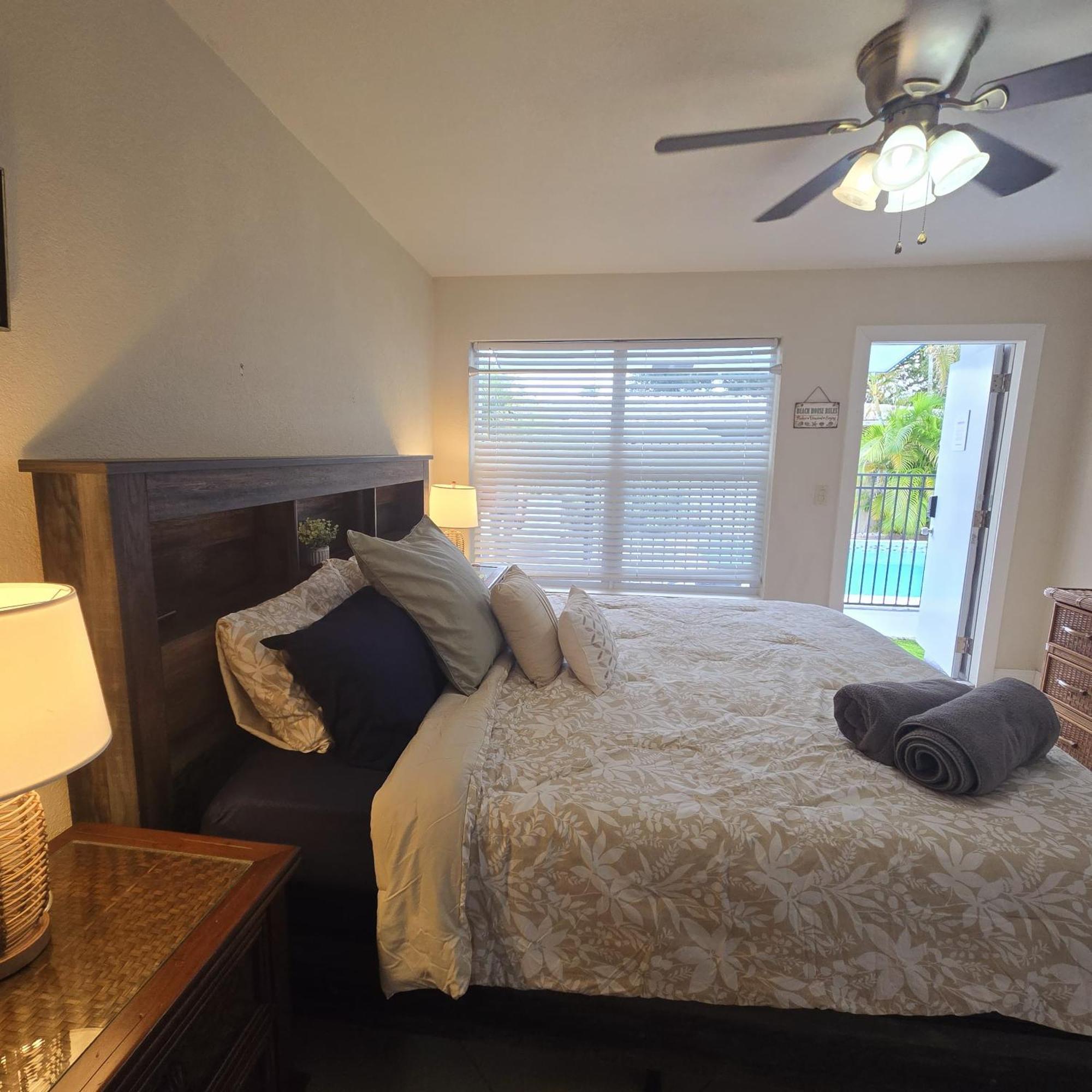 Equipped House W Pool & Patios, Near The Beaches, Prime Location- Ideal For Small Families, Coastal Haven Fort Lauderdale Exterior foto